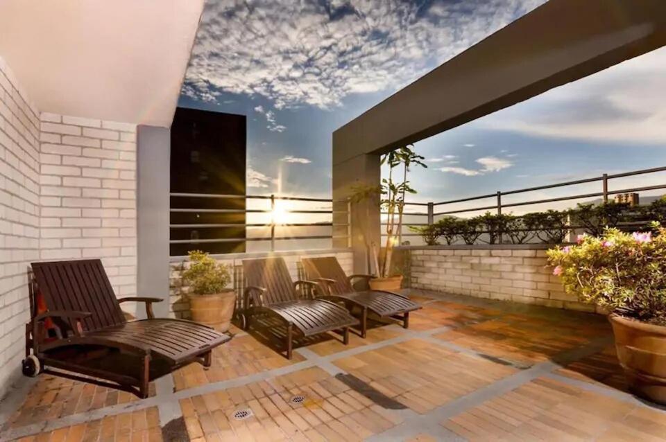 Modern Ultra Fast Internet In El Poblado Appartement Medellín